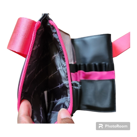 Nwot Kendall & Kylie Make up Waist bag - Picture 6 of 10